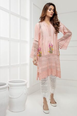 Lawn 2019 Collection
