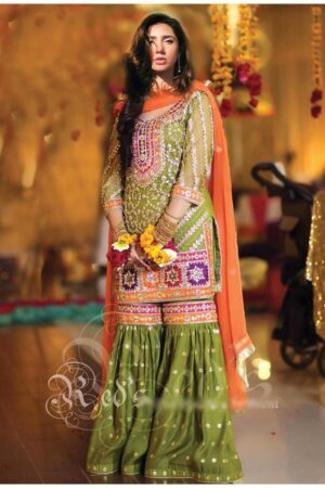 mahira khan dress