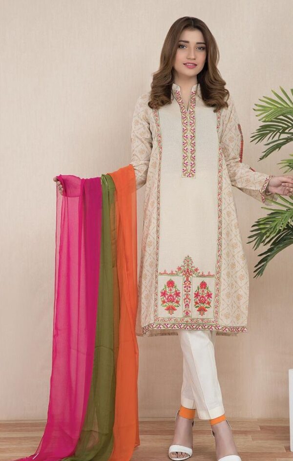 designer off white pakistani dresses