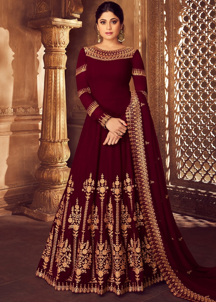 Buy Shantnu Nikhil Pink Chiffon Embroidered Lehenga Set Online | Aza  Fashions | Designer party wear dresses, Dress indian style, Party wear  indian dresses