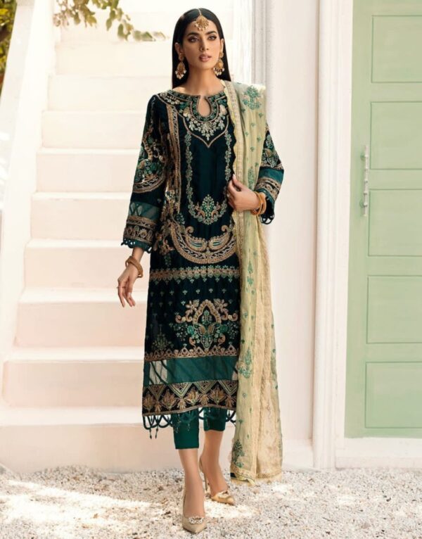 Emaan Adeel Green Velvet Replica