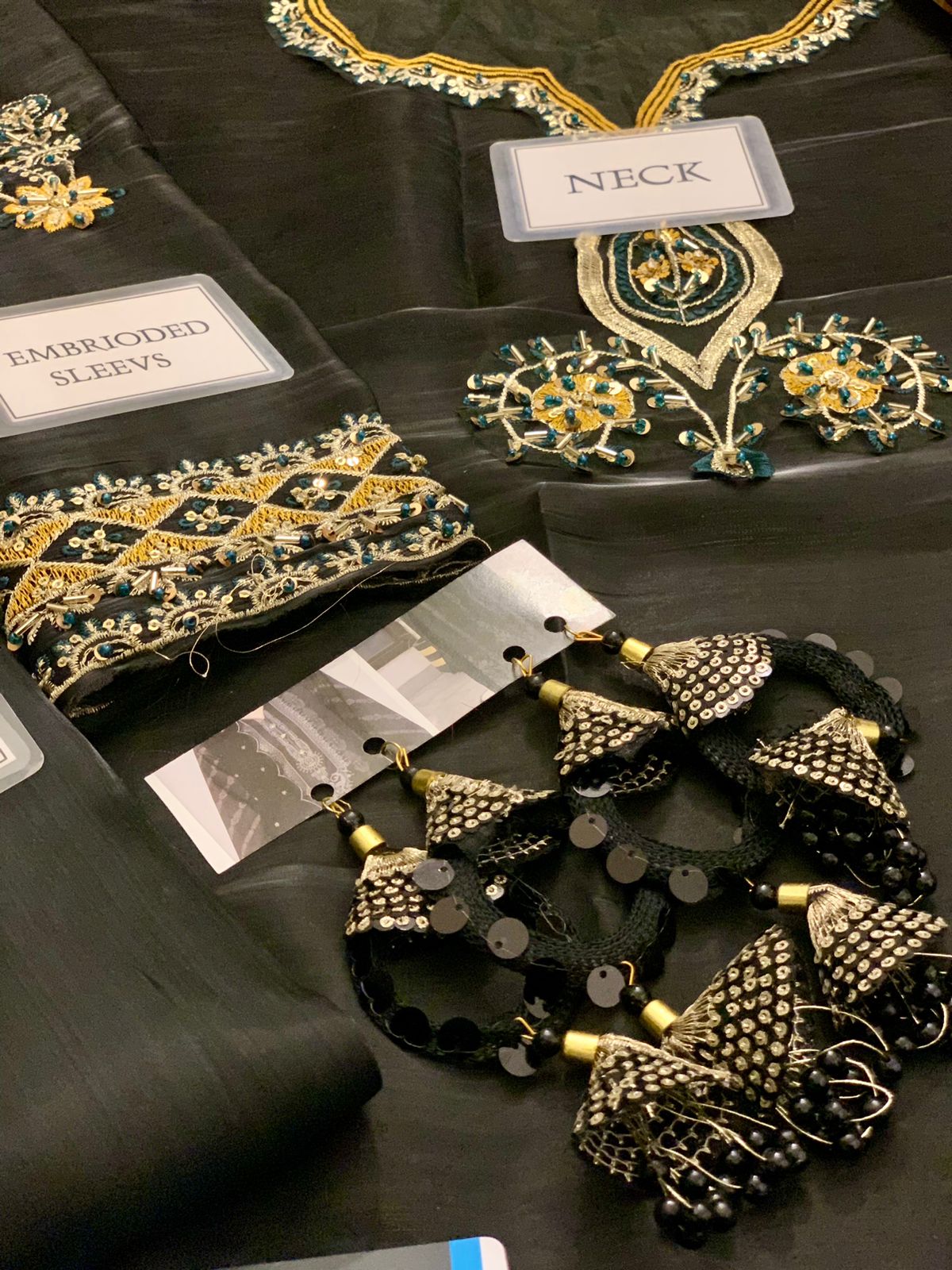 Elara Pure Black Lava Silk Replica - Image 4