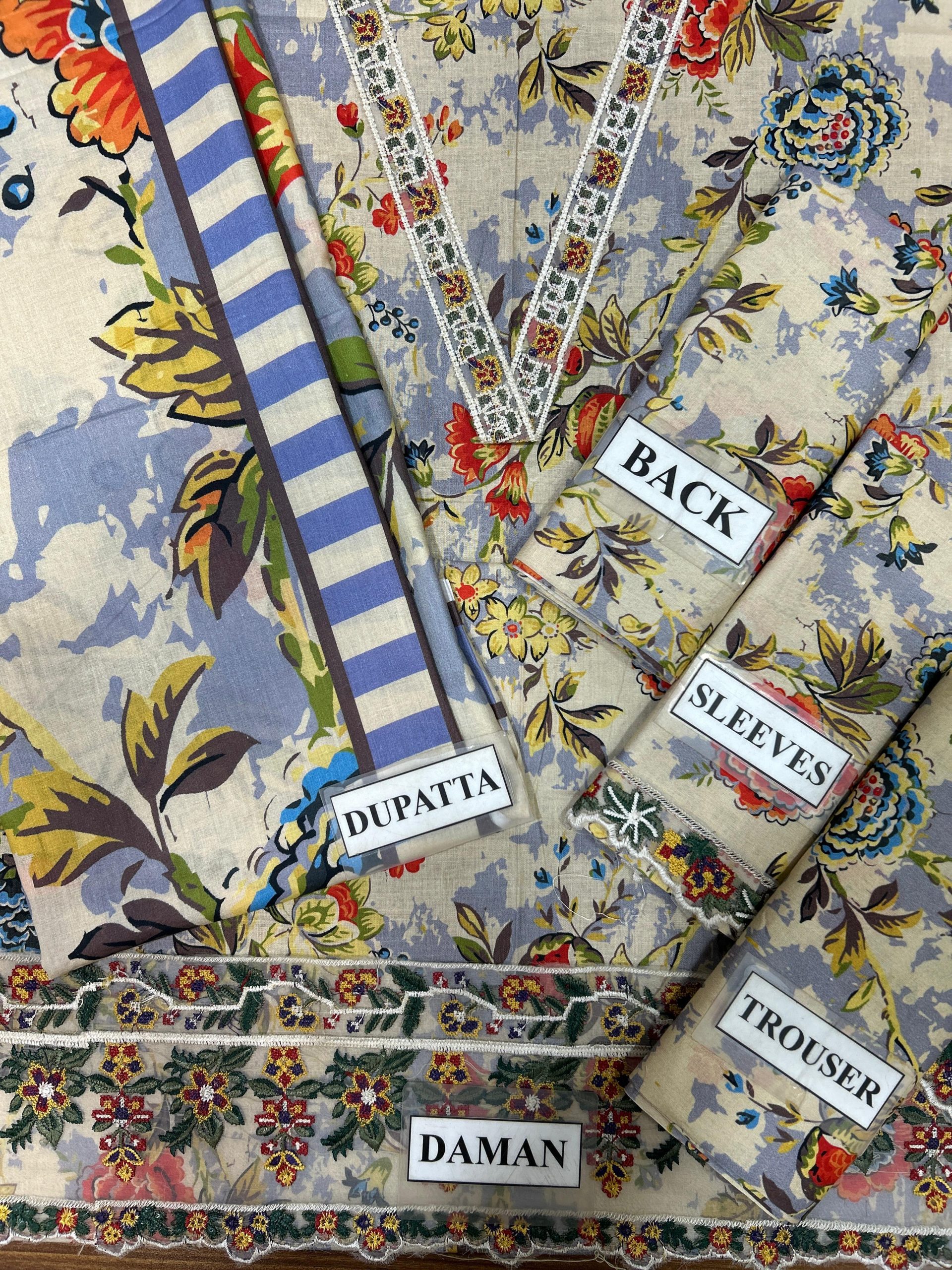 Baroque ECD-2A Lawn Replica - Image 2