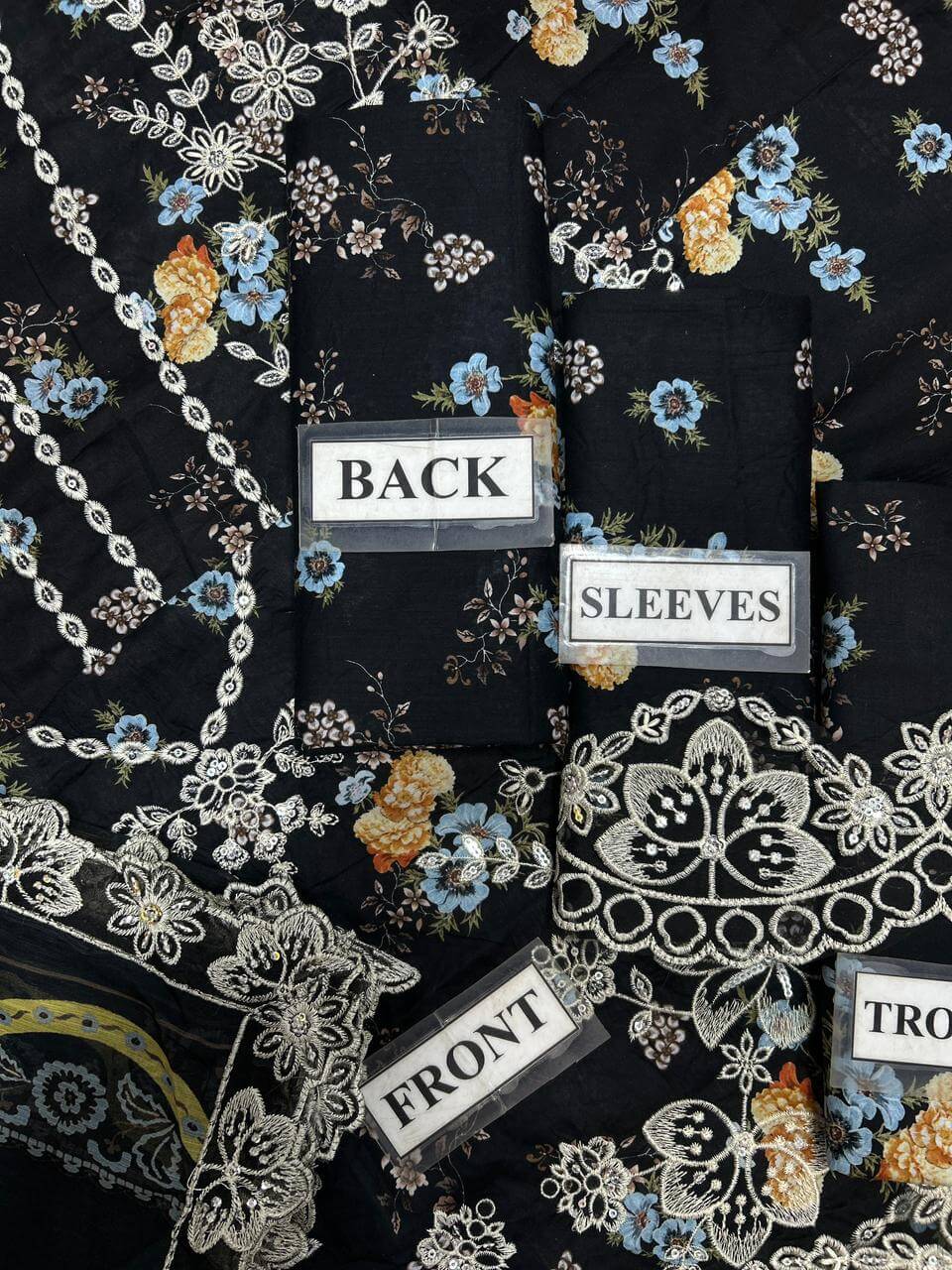 Afrozeh Black Floral Lawn Replica - Image 5